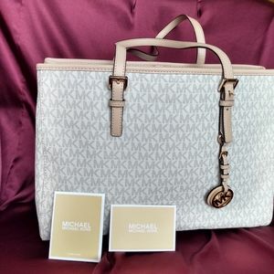 Michael Kors tote